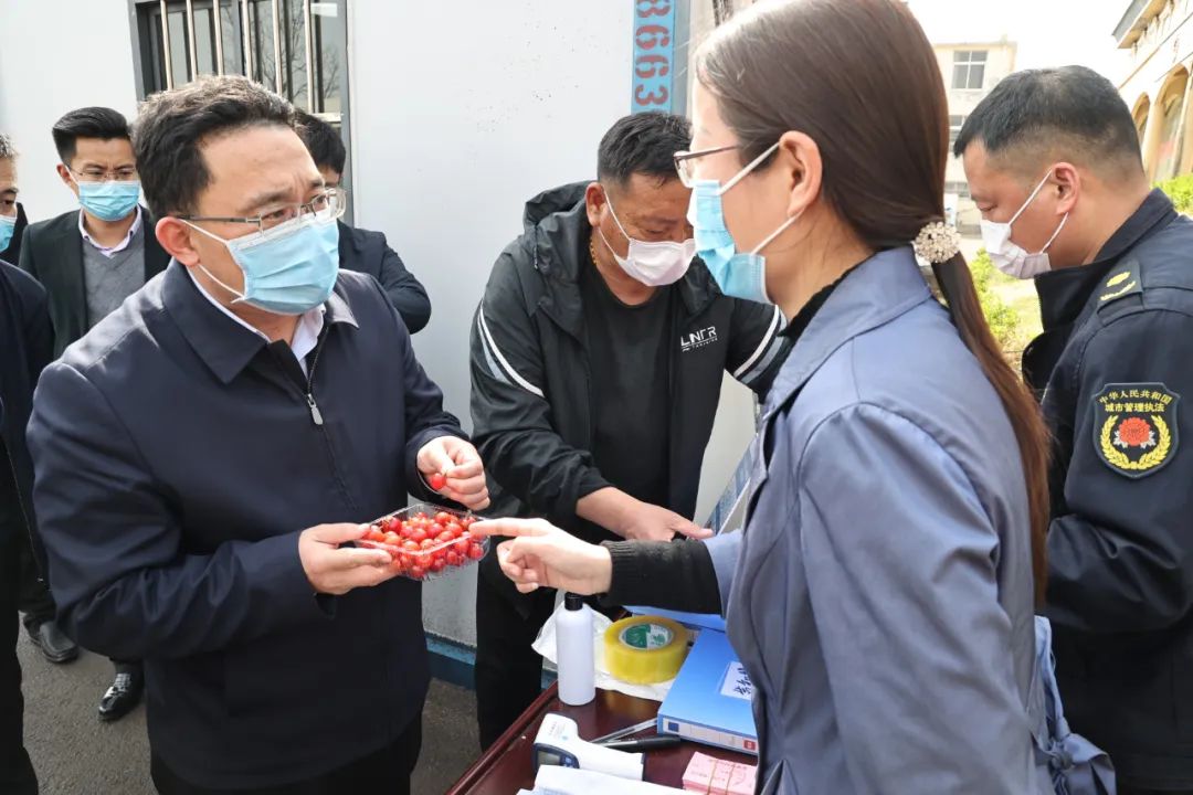 图片[2]-刘洪鹏到北庄镇督导疫情防控和农业生产工作-爱山亭网